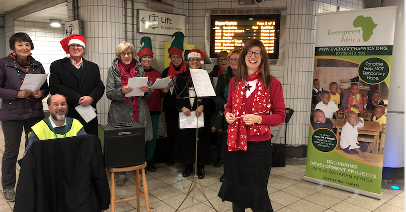 carol-singing-paddington-tube-station-2018